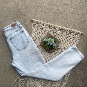 Judy Blue Slim Fit Jeans Size 3 / 26
